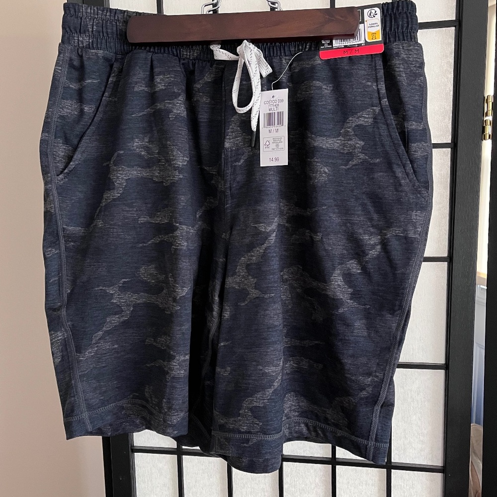 Men’s lounge shorts NWT